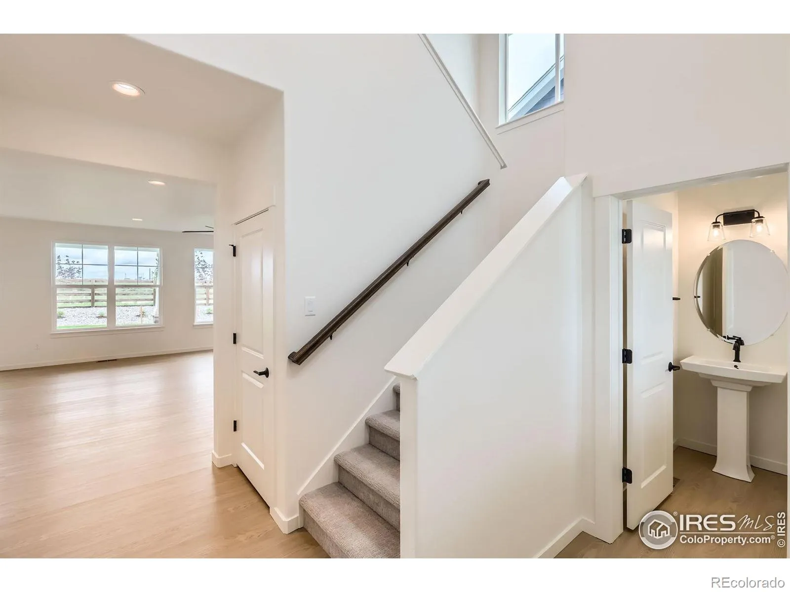 5881 Aspenglow Street Longmont CO 80504 | MLS #RECIR1033854 04252026192244 1600 10