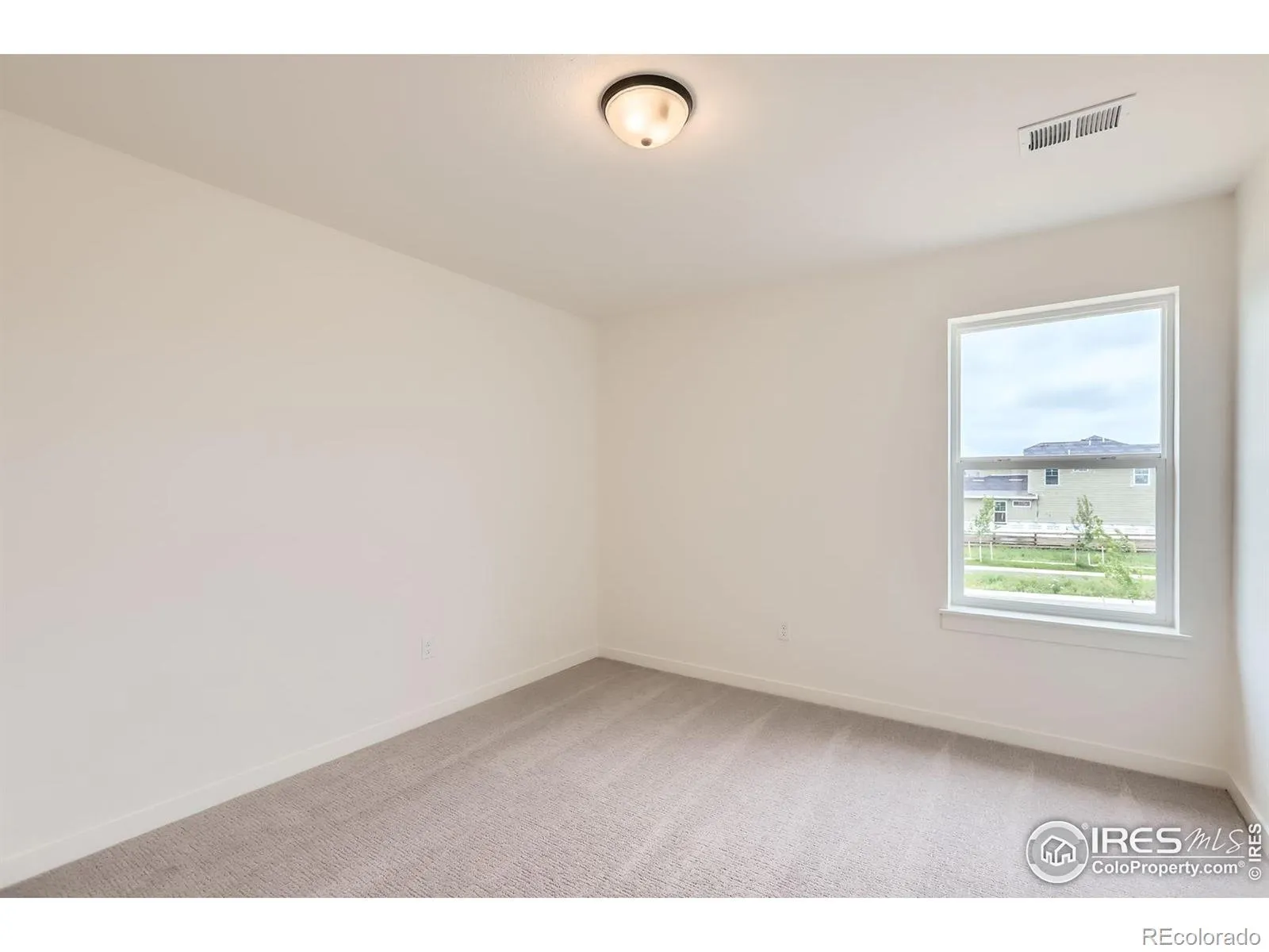 5881 Aspenglow Street Longmont CO 80504 | MLS #RECIR1033854 04252026192244 1600 23