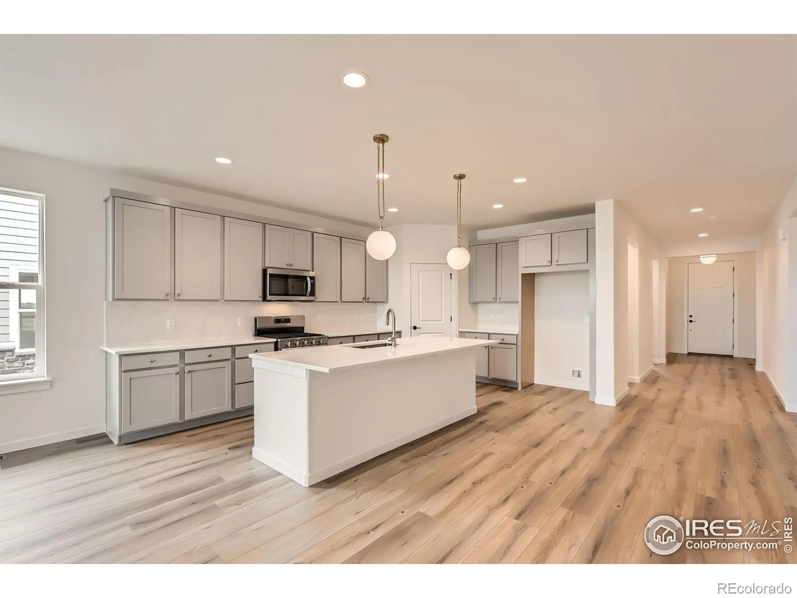 5891 Aspenglow Street Longmont CO 80504 | MLS #RECIR1033867 04252026192040 1600 10