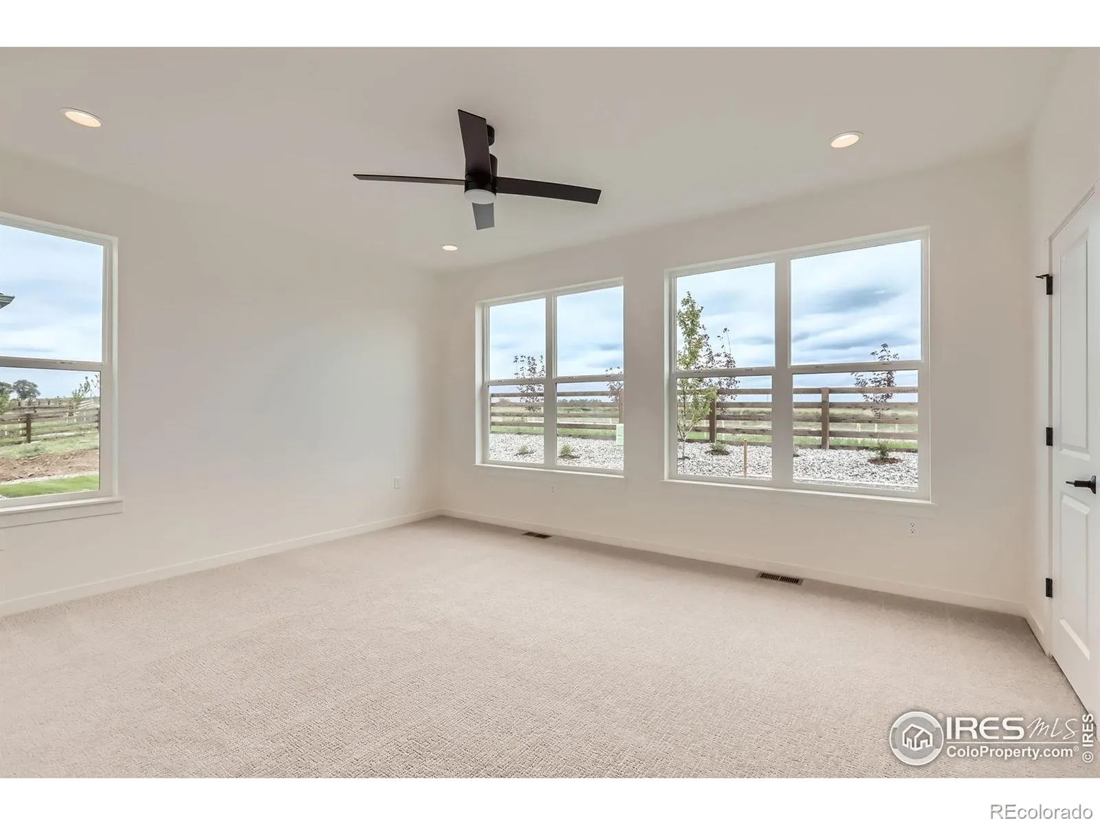 5891 Aspenglow Street Longmont CO 80504 | MLS #RECIR1033867 04252026192040 1600 15