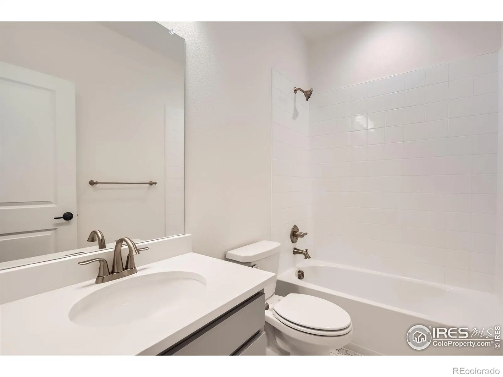 5891 Aspenglow Street Longmont CO 80504 | MLS #RECIR1033867 04252026192040 1600 21