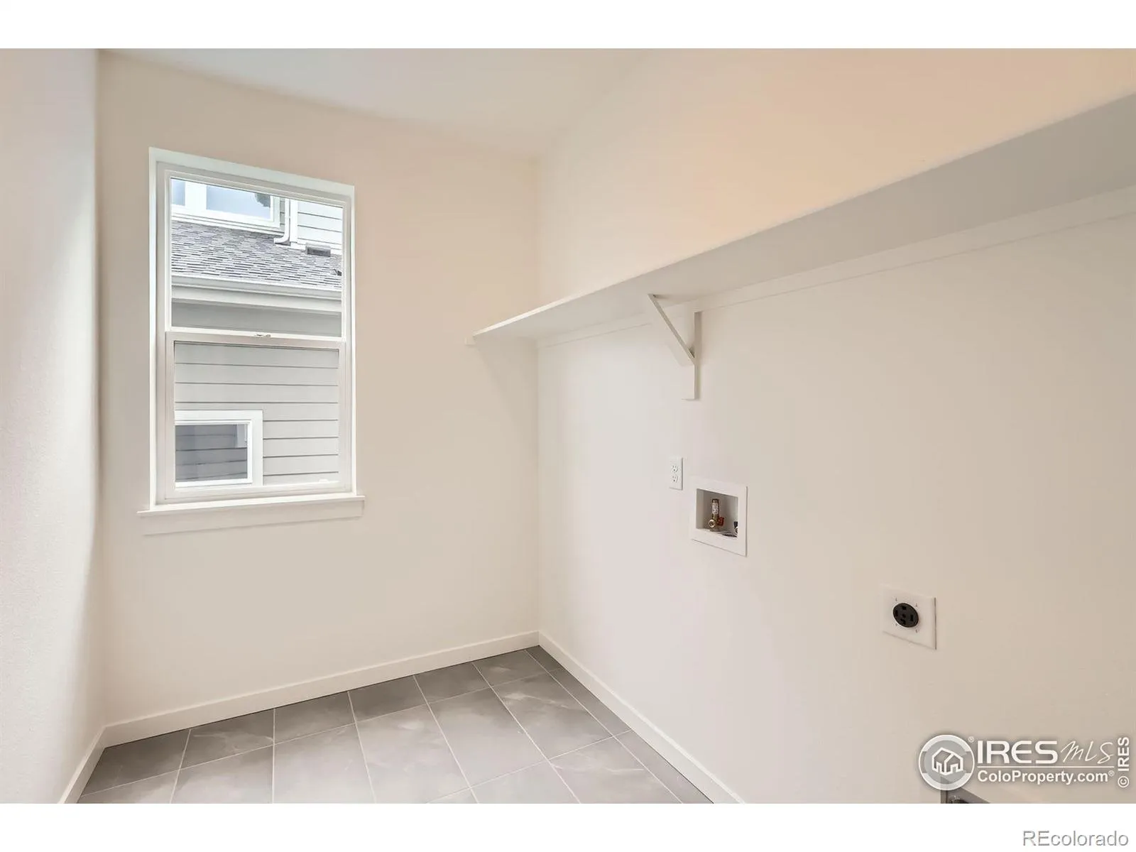 5891 Aspenglow Street Longmont CO 80504 | MLS #RECIR1033867 04252026192040 1600 24