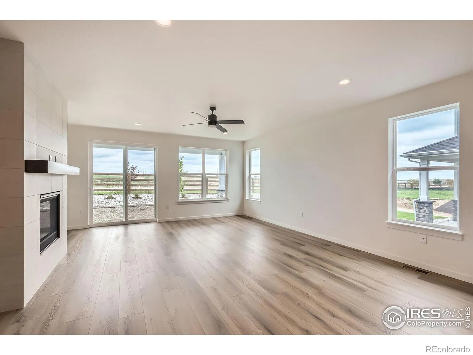 5891 Aspenglow Street Longmont CO 80504 | MLS #RECIR1033867 04252026192040 1600 7