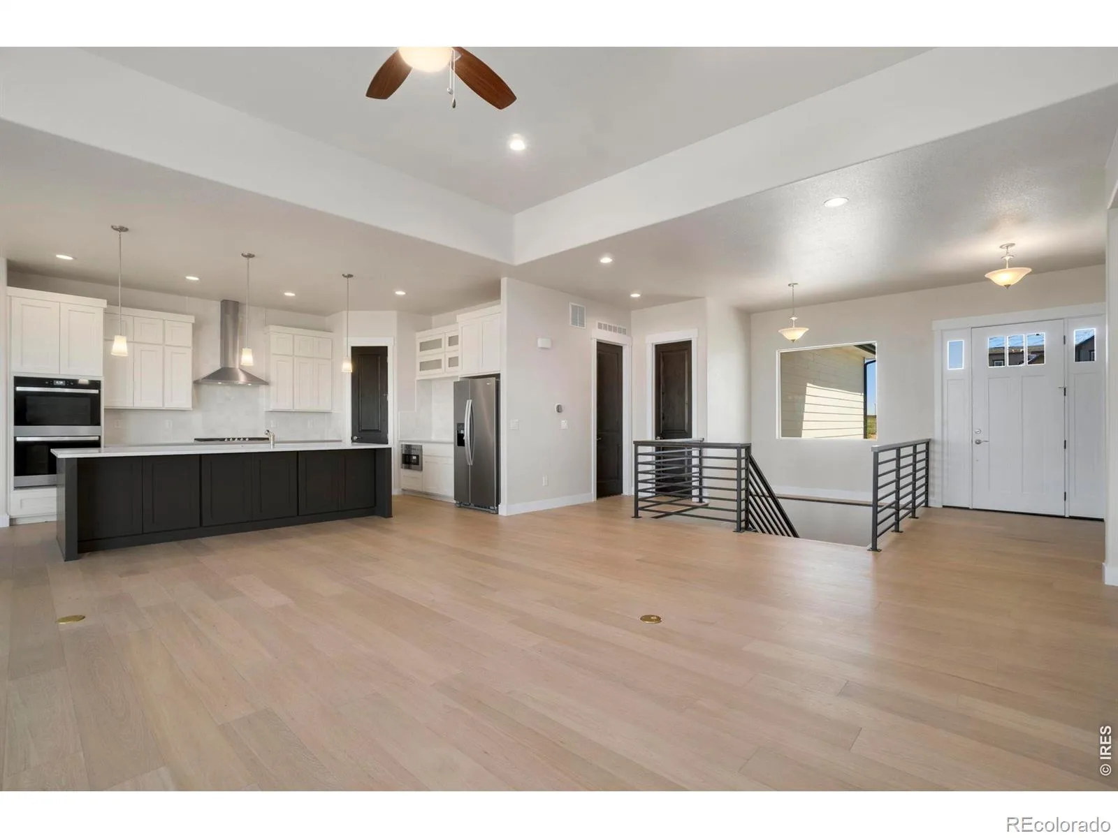 24113 E 36th Place Aurora CO 80019 | MLS #REC4590156 08192026001510 1600 11