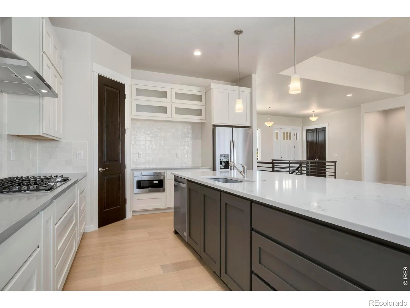 24113 E 36th Place Aurora CO 80019 | MLS #REC4590156 08192026001510 1600 19
