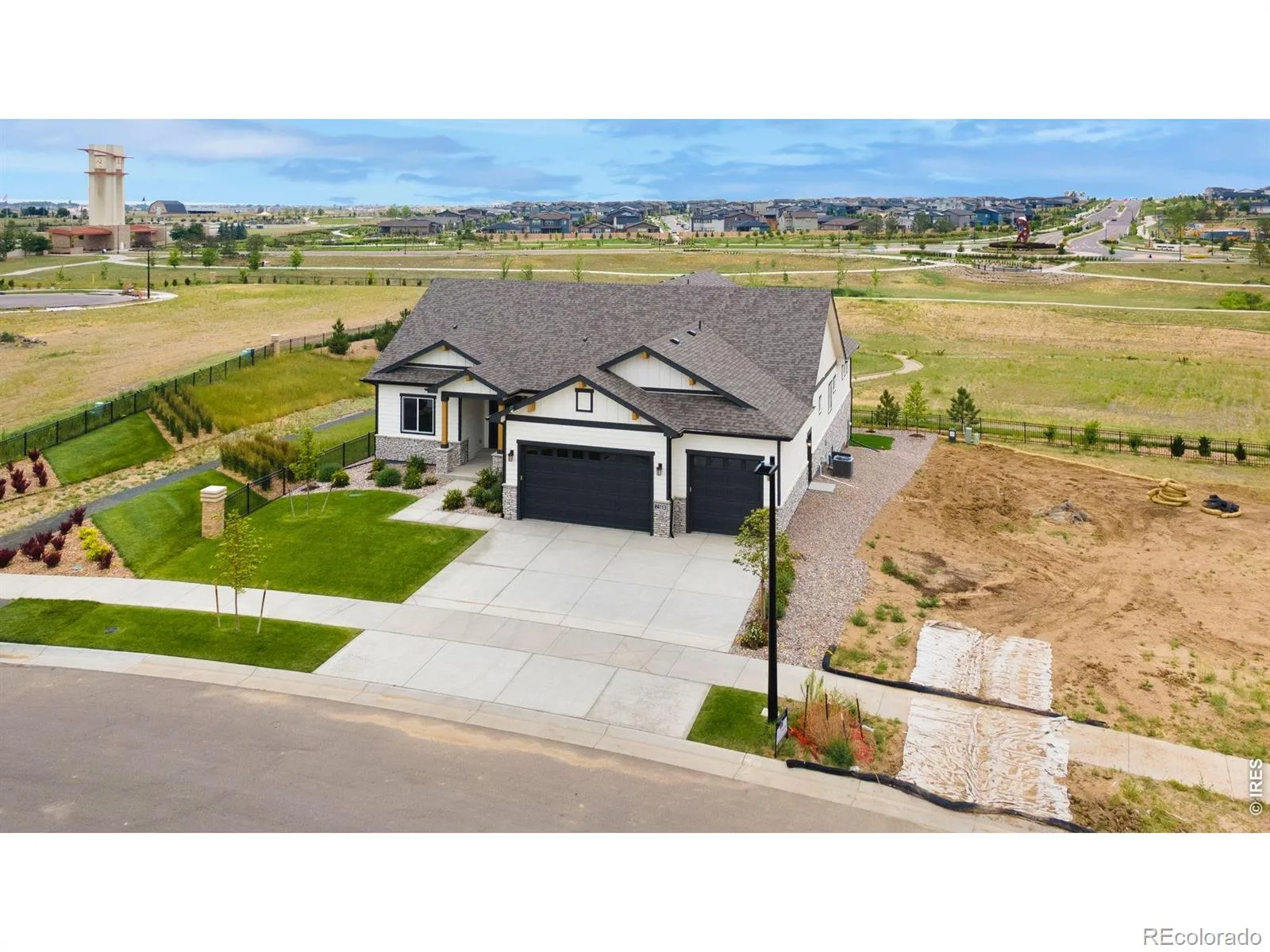 24113 E 36th Place Aurora CO 80019 | MLS #REC4590156 08192026001510 1600 2