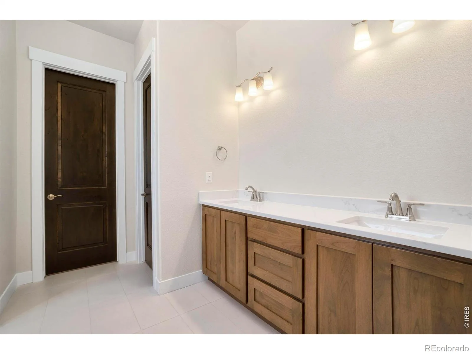24113 E 36th Place Aurora CO 80019 | MLS #REC4590156 08192026001510 1600 28