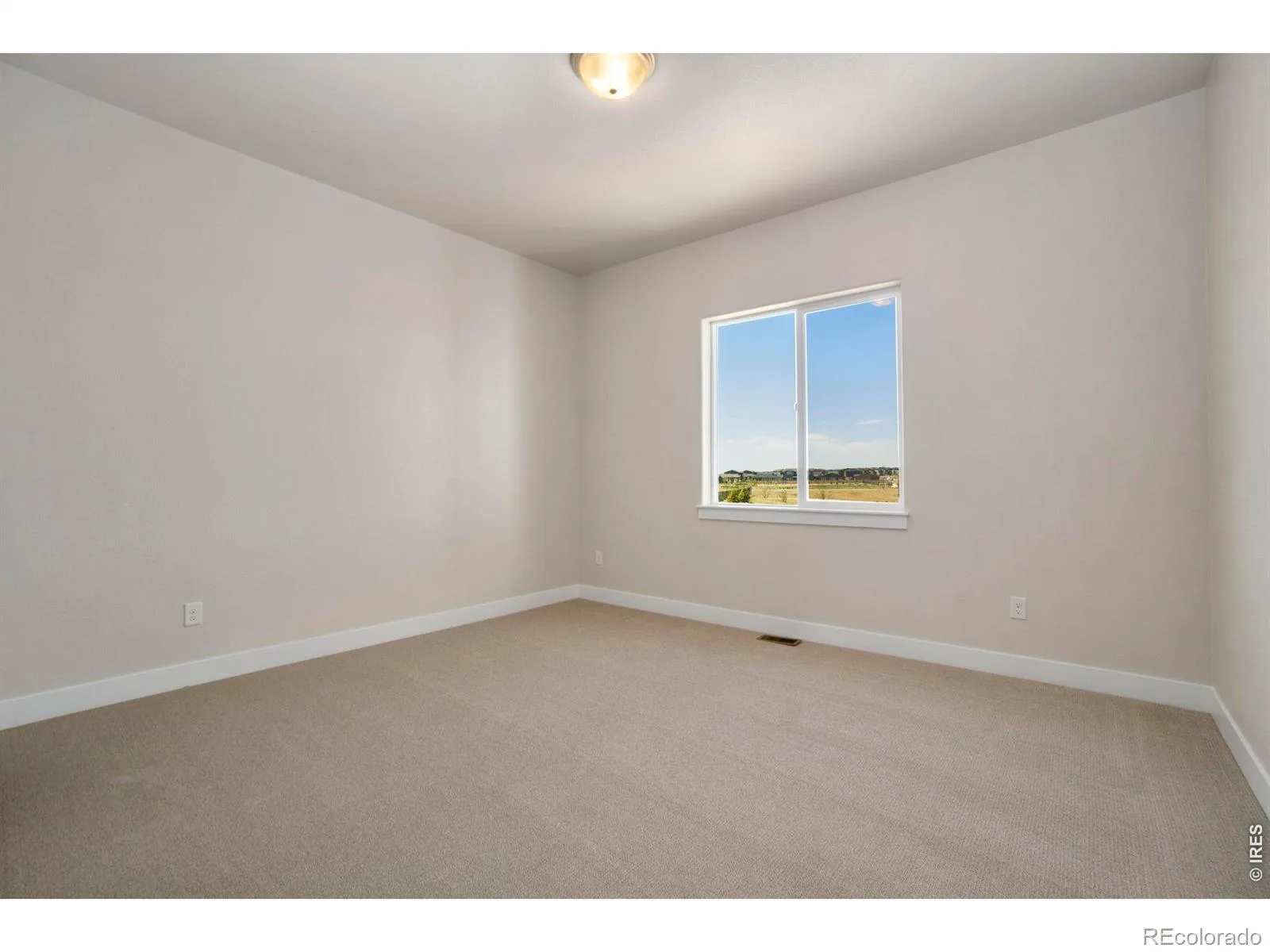 24113 E 36th Place Aurora CO 80019 | MLS #REC4590156 08192026001510 1600 36