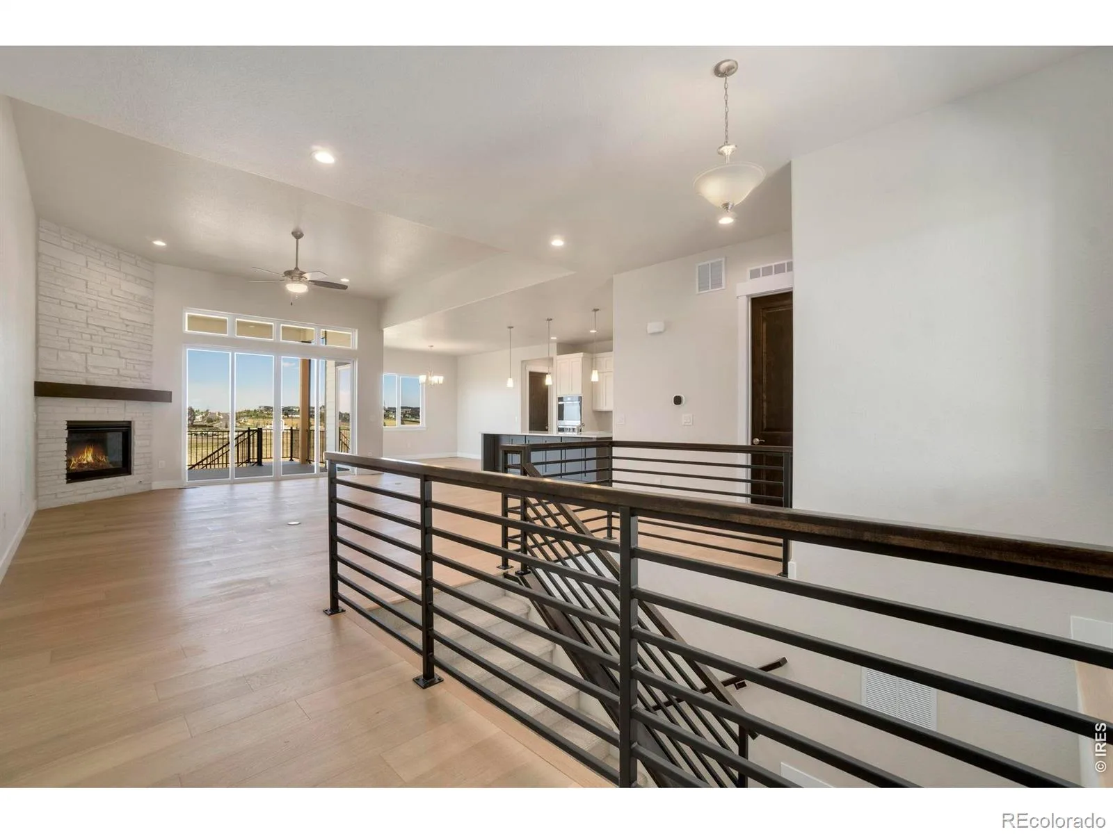 24113 E 36th Place Aurora CO 80019 | MLS #REC4590156 08192026001510 1600 5