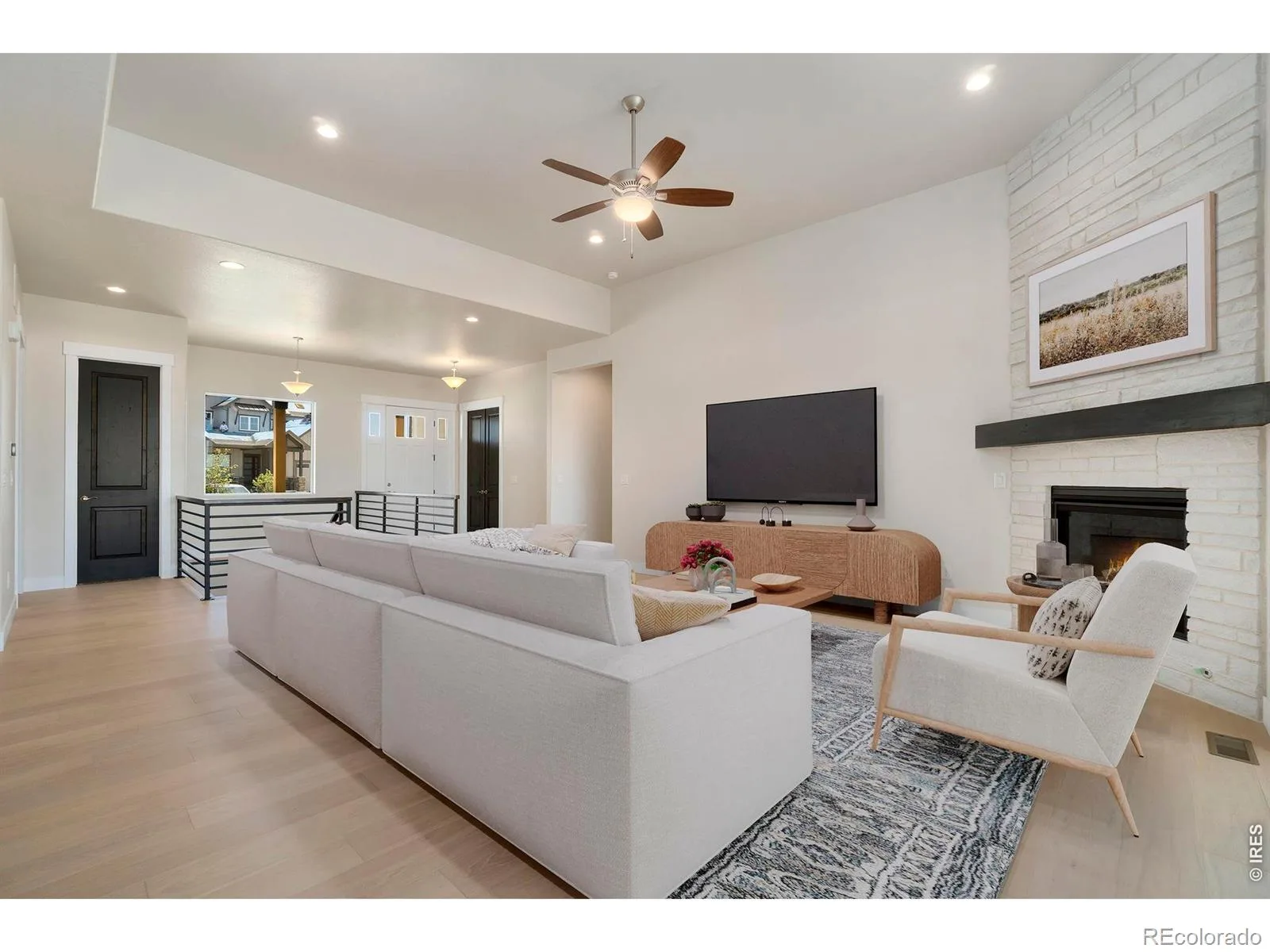 24113 E 36th Place Aurora CO 80019 | MLS #REC4590156 08192026001510 1600 7