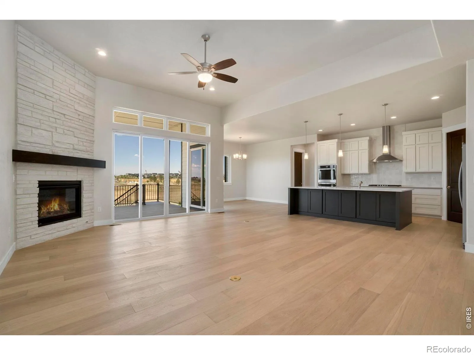 24113 E 36th Place Aurora CO 80019 | MLS #REC4590156 08192026001510 1600 9