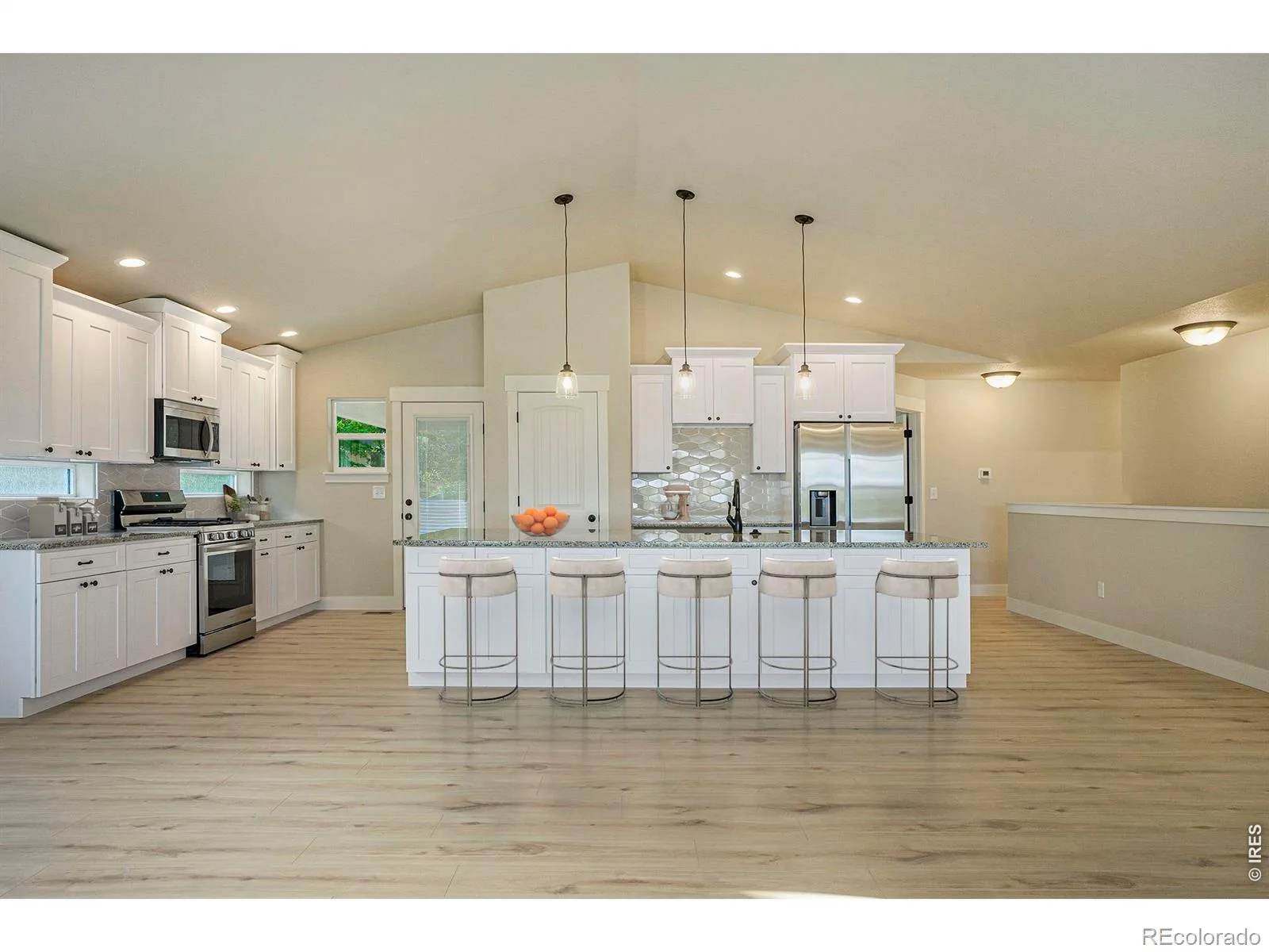9048 Harlequin Circle Frederick CO 80504 | MLS #RECIR1043569 08272026205223 1600 7