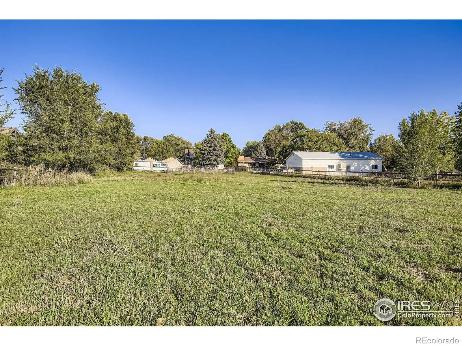 10092025200925 1600 18