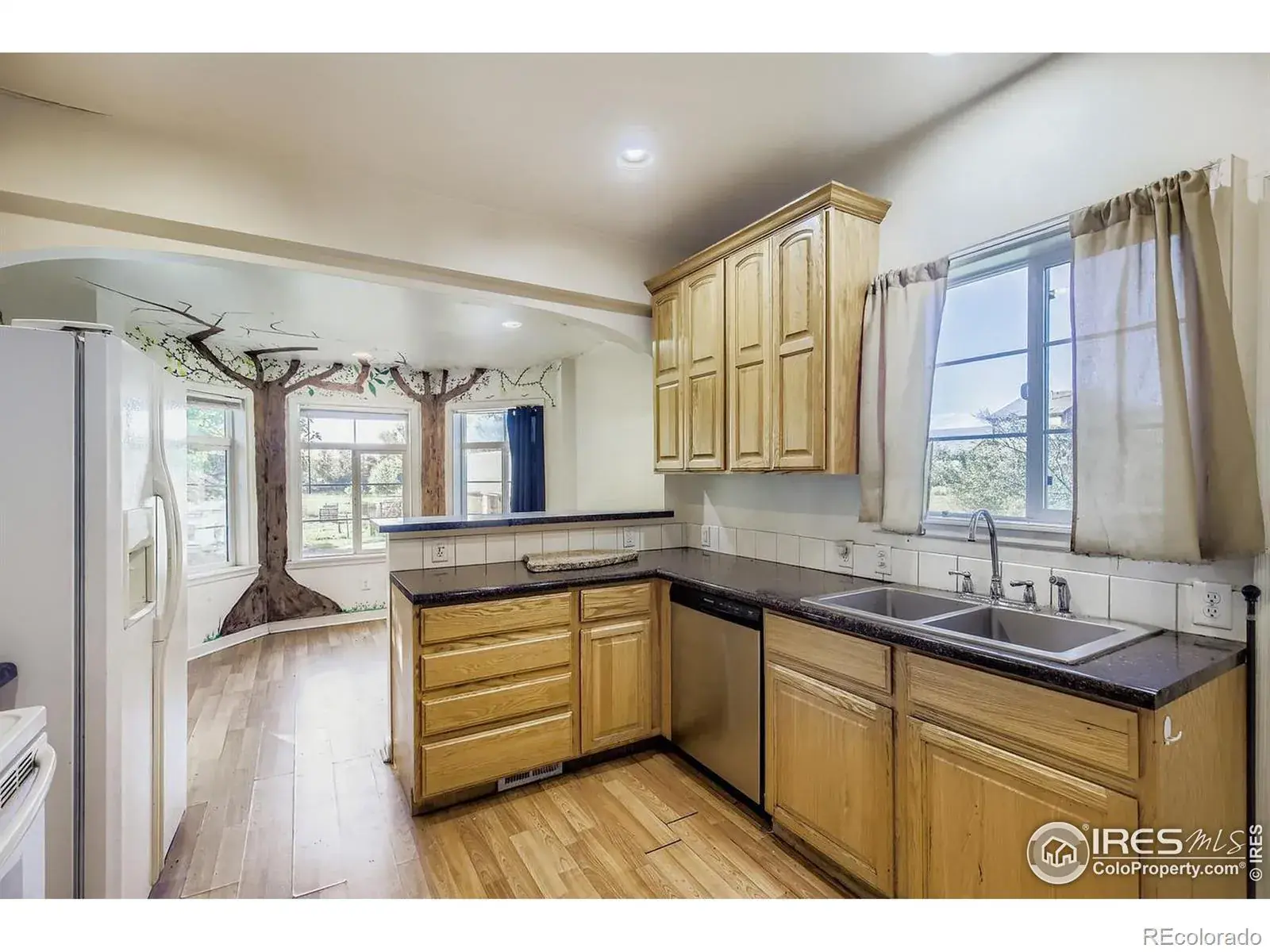 10092025200925 1600 6