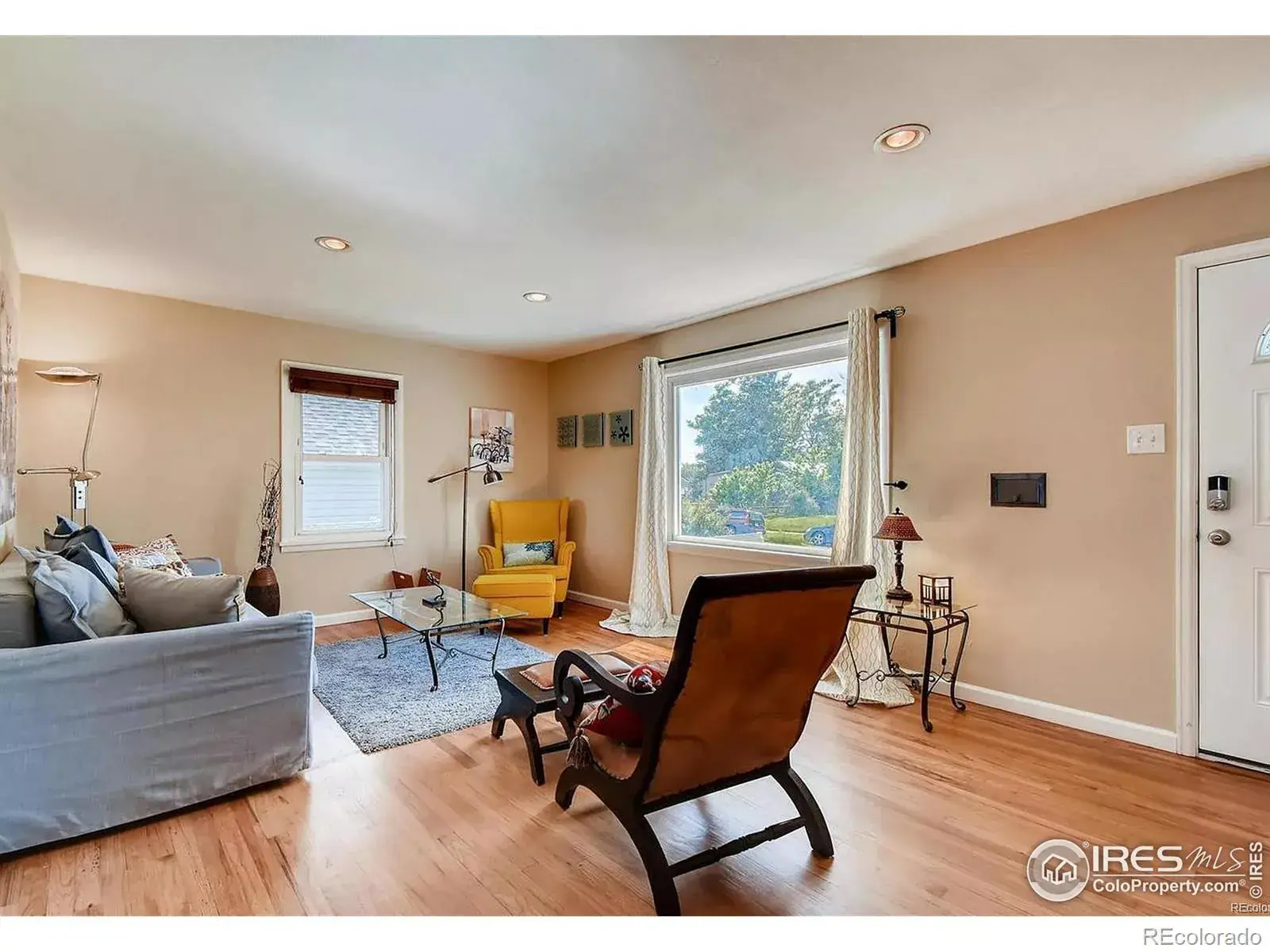 10192025120153 1600 3