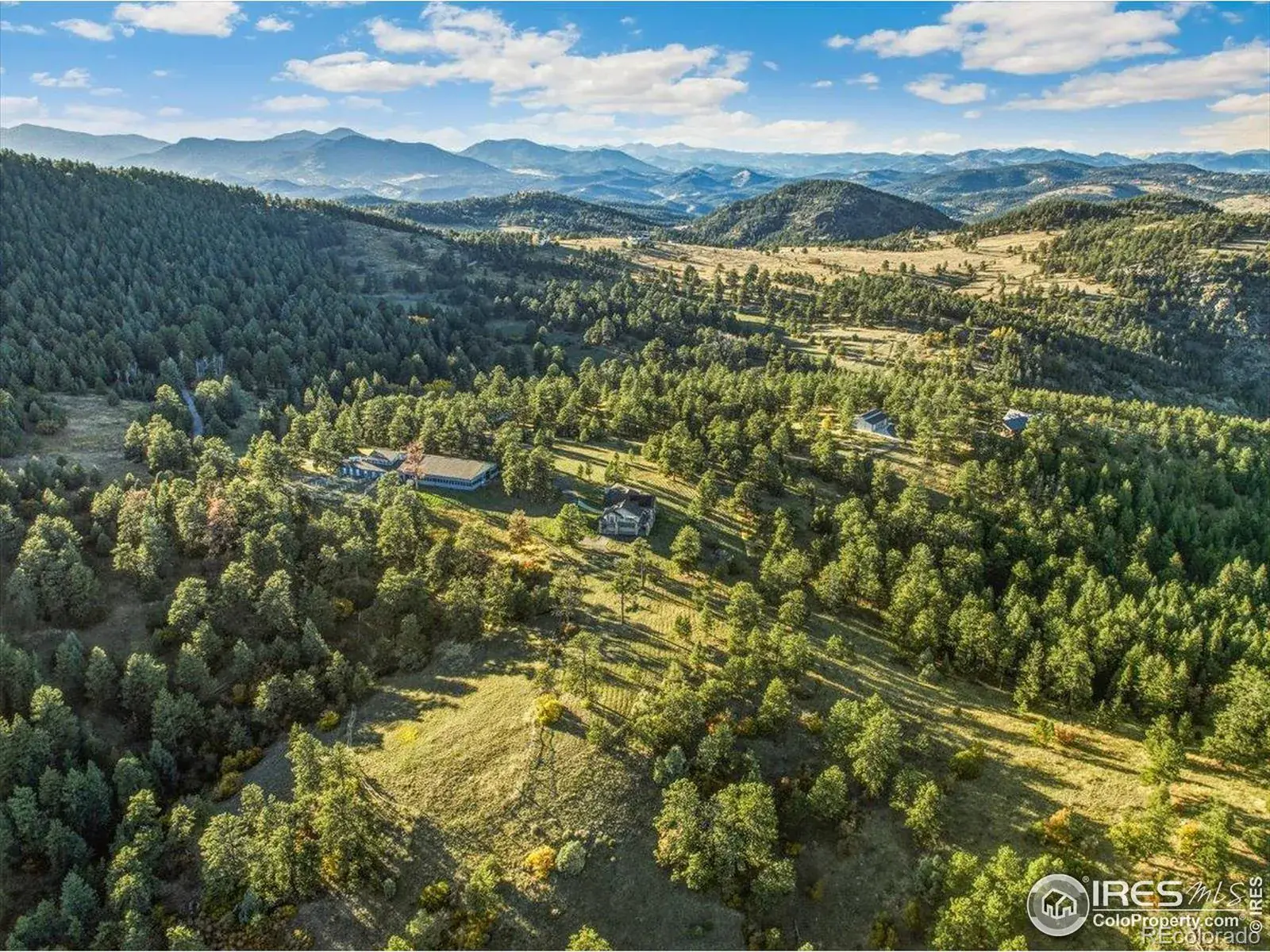 20682 Falcon Wing Road Indian Hills CO 80454 | MLS #REC4530831 11072025235241 1600 2