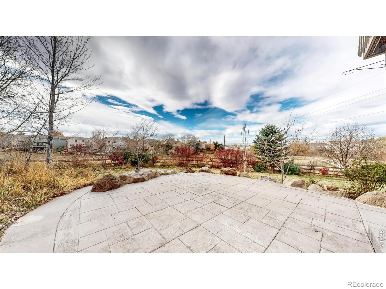 5904 S Ukraine Street Aurora CO 80015 MLS #RECIR1047155 04182026002240 1600 33