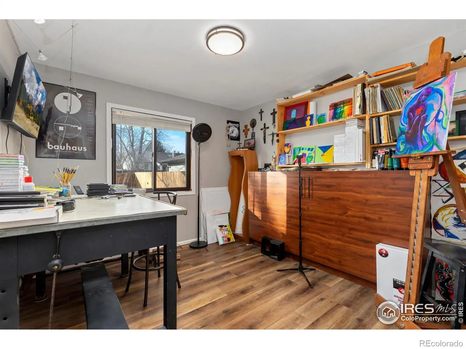 12022025183456 1600 13