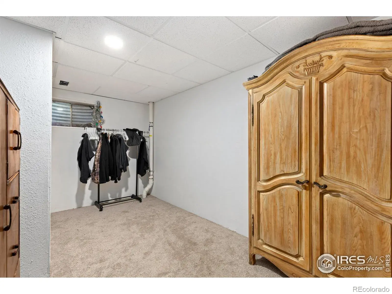 12022025183456 1600 19