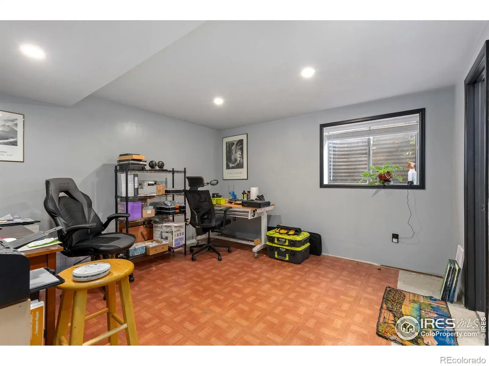 12022025183456 1600 20