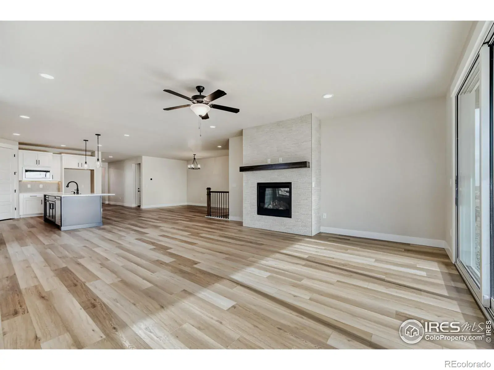 5842 Aspenglow Street Firestone CO 80504 | MLS #RECIR1048221 01152026014704 1600 6