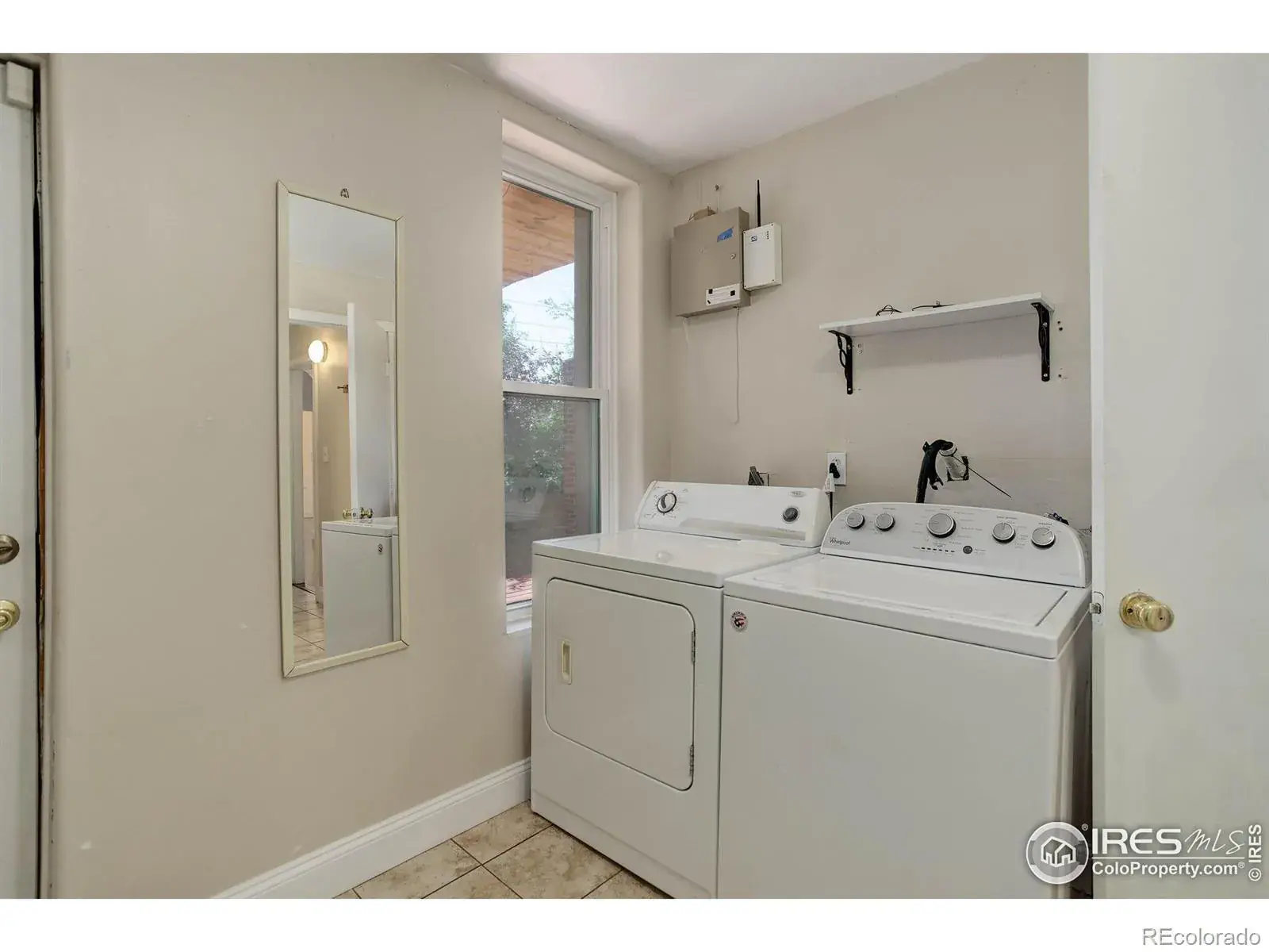 12312025010111 1600 19