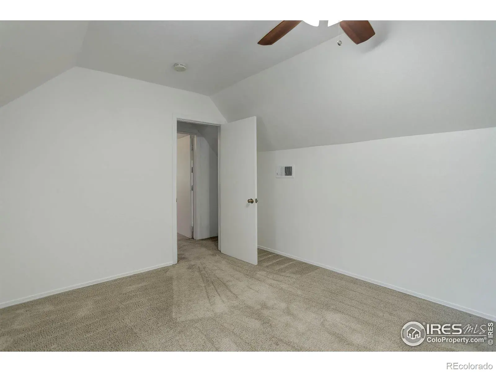 12312025010111 1600 21