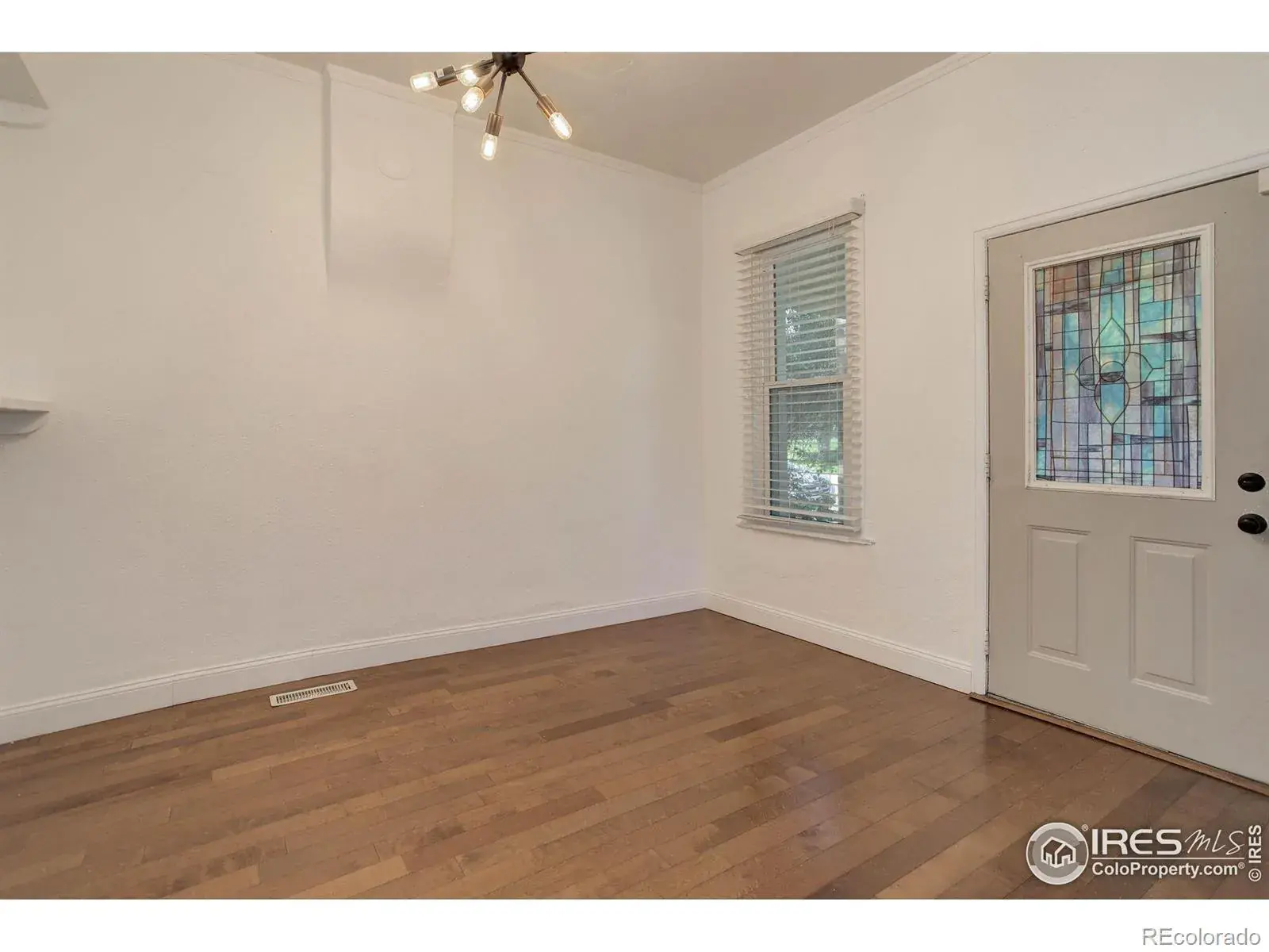 12312025010111 1600 4