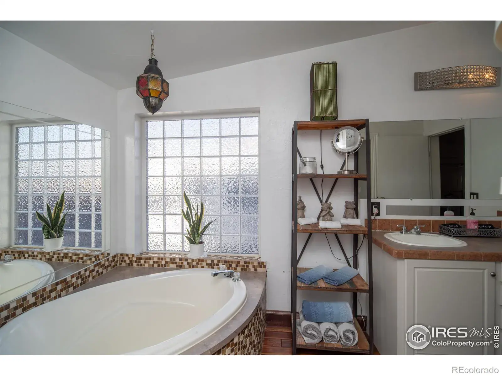 01012026153221 1600 26