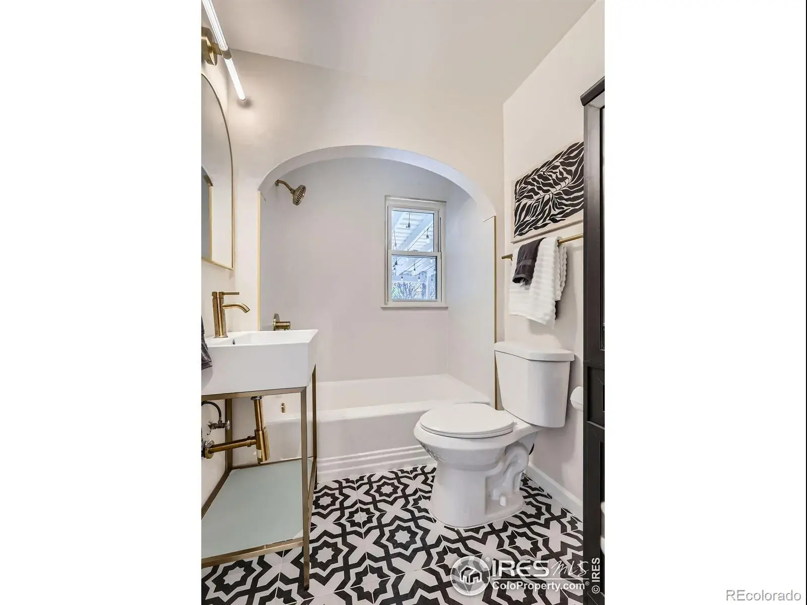 01082026041936 1600 6