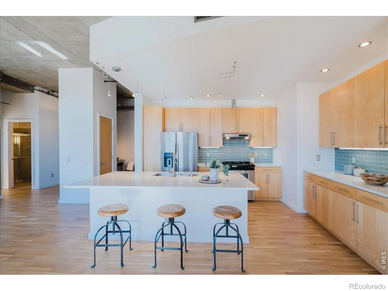 03272026041646 1600 10