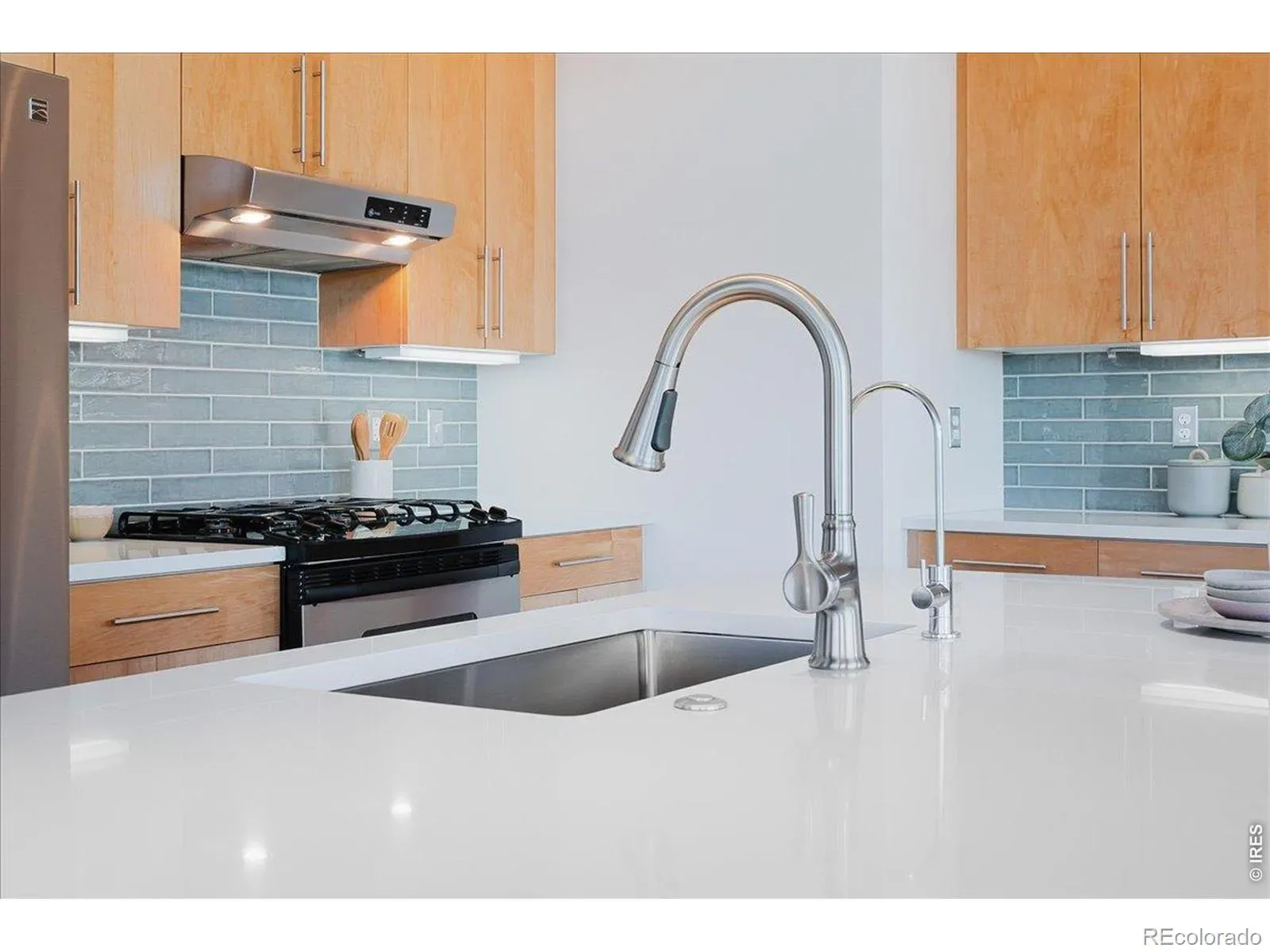 03272026041646 1600 16