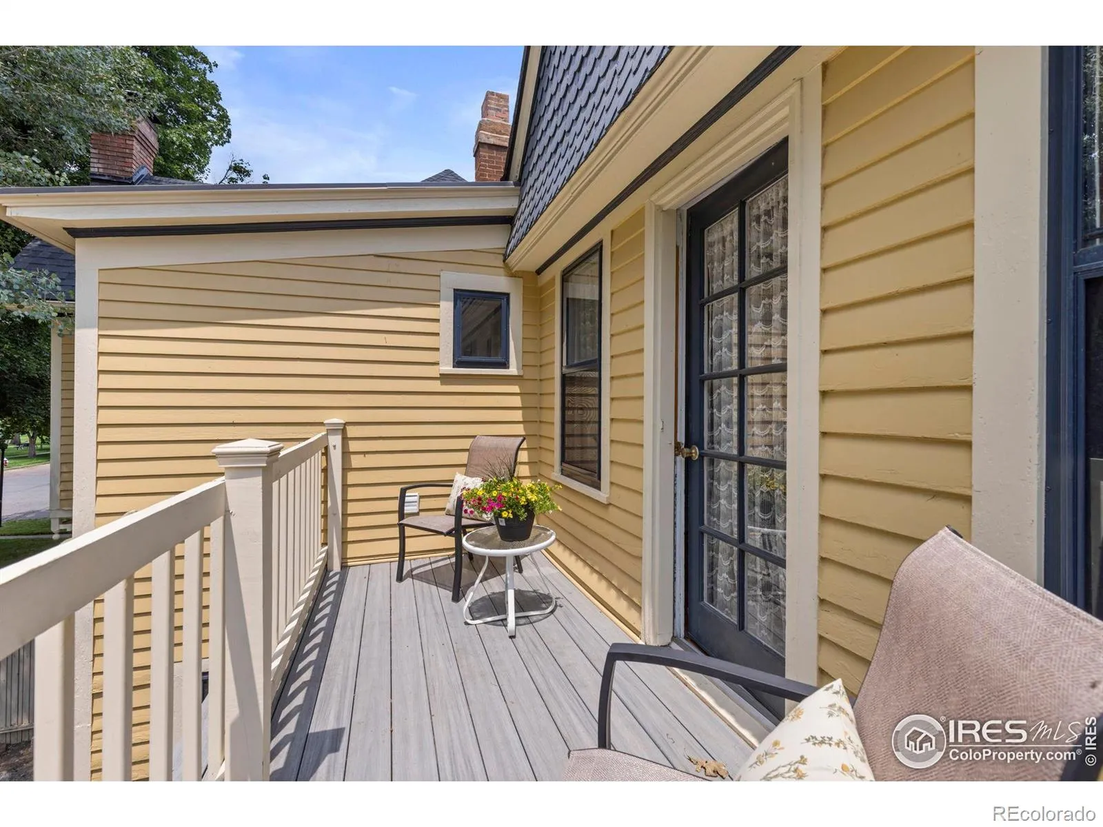 04082026004737 1600 30