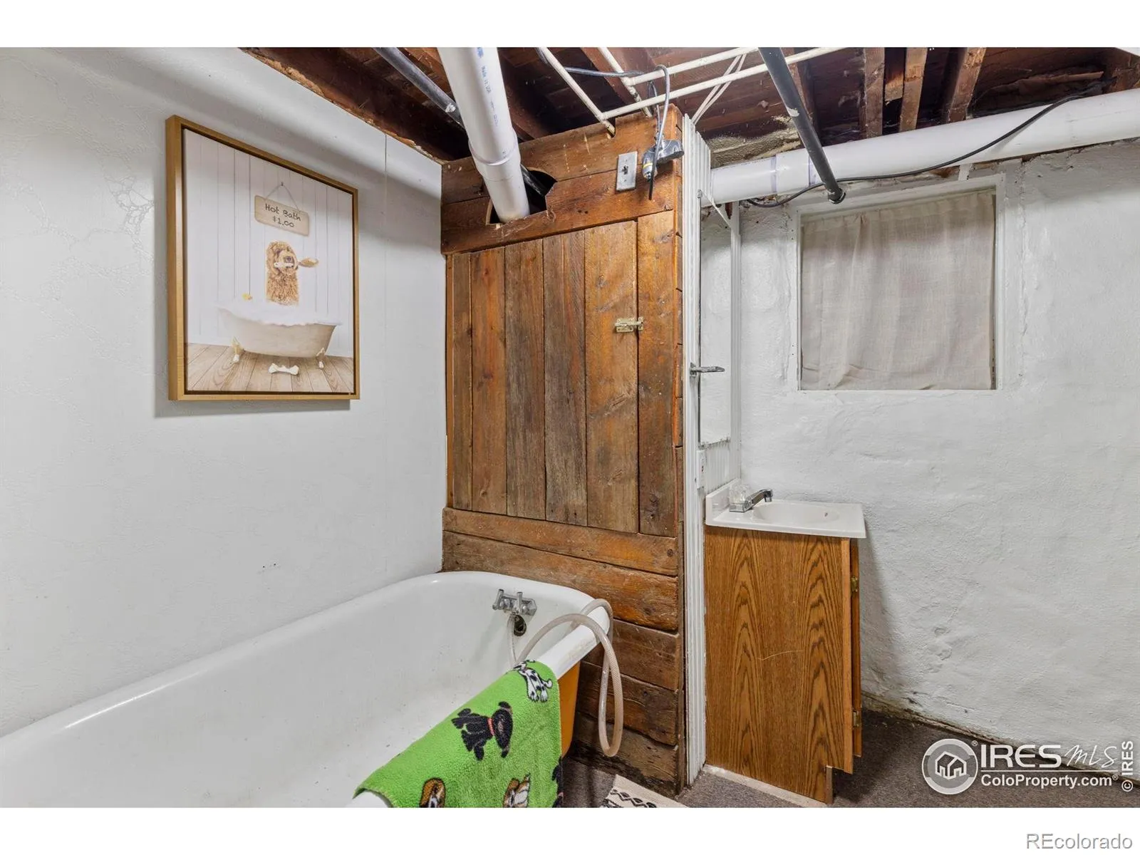 04082026004737 1600 35