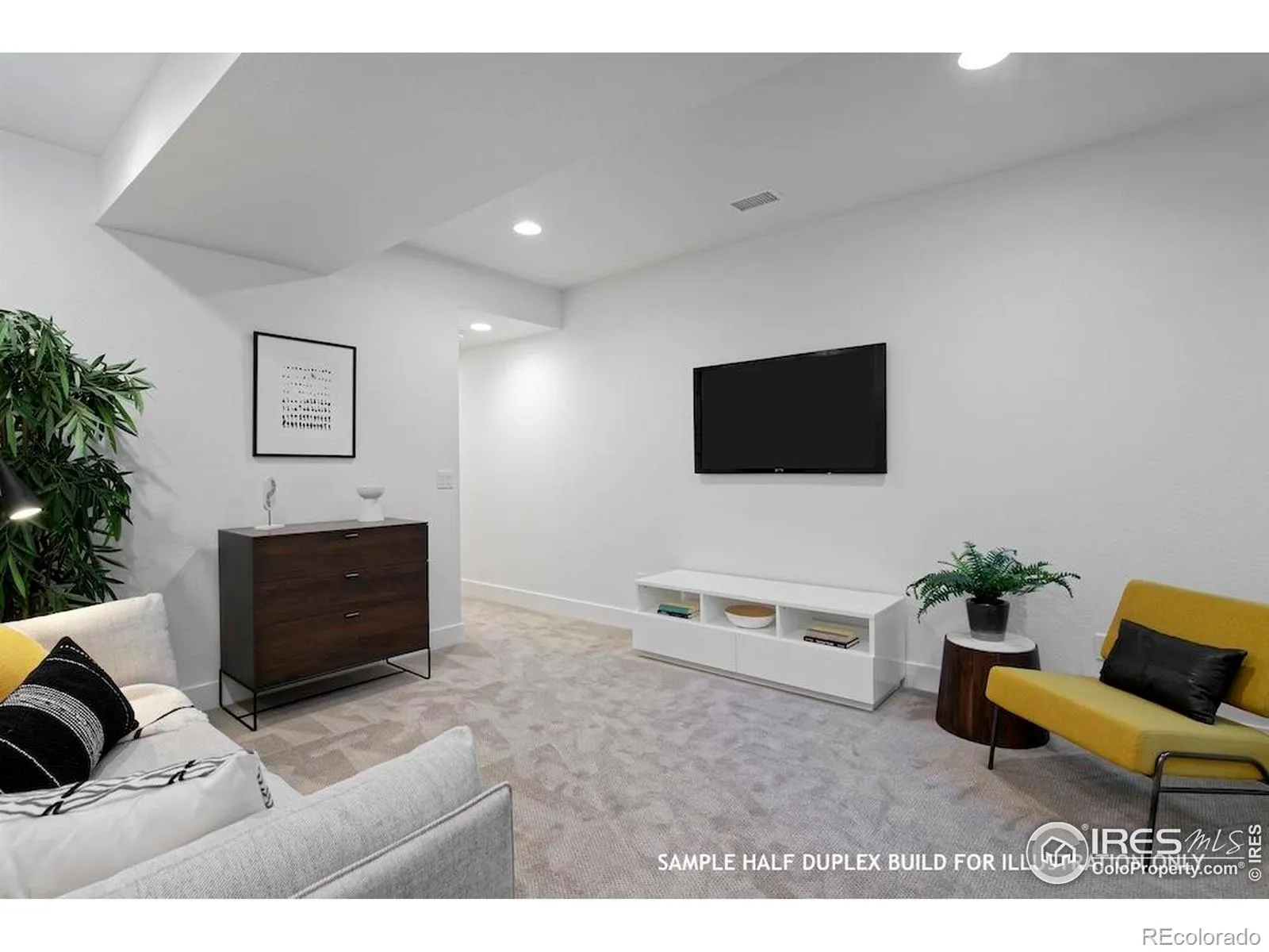 444 Levi Lane Lafayette CO 80026 | MLS #RECIR1050400 04072026120726 1600 23