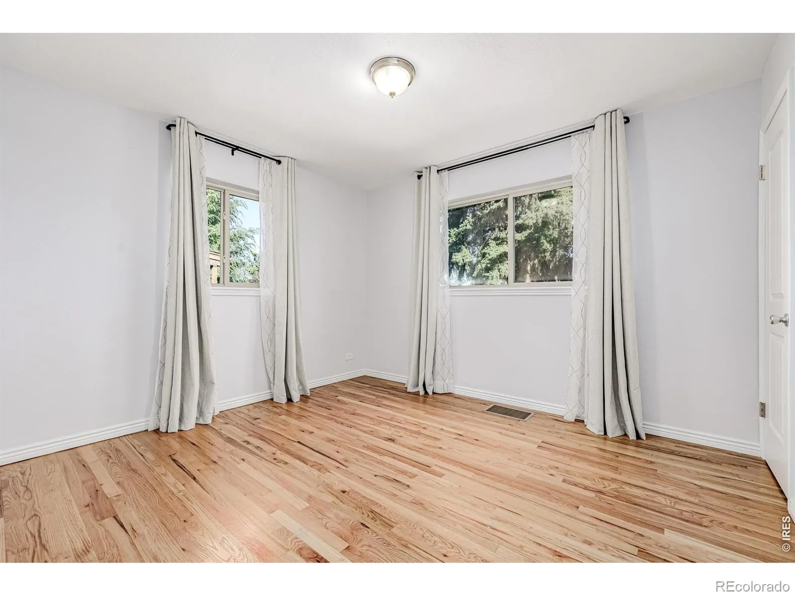 2675 Pontiac Street Denver CO 80207 MLS #RECIR1050562 04272026220828 1600 15