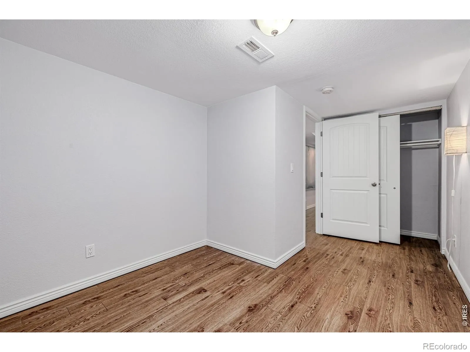 2675 Pontiac Street Denver CO 80207 MLS #RECIR1050562 04272026220828 1600 18