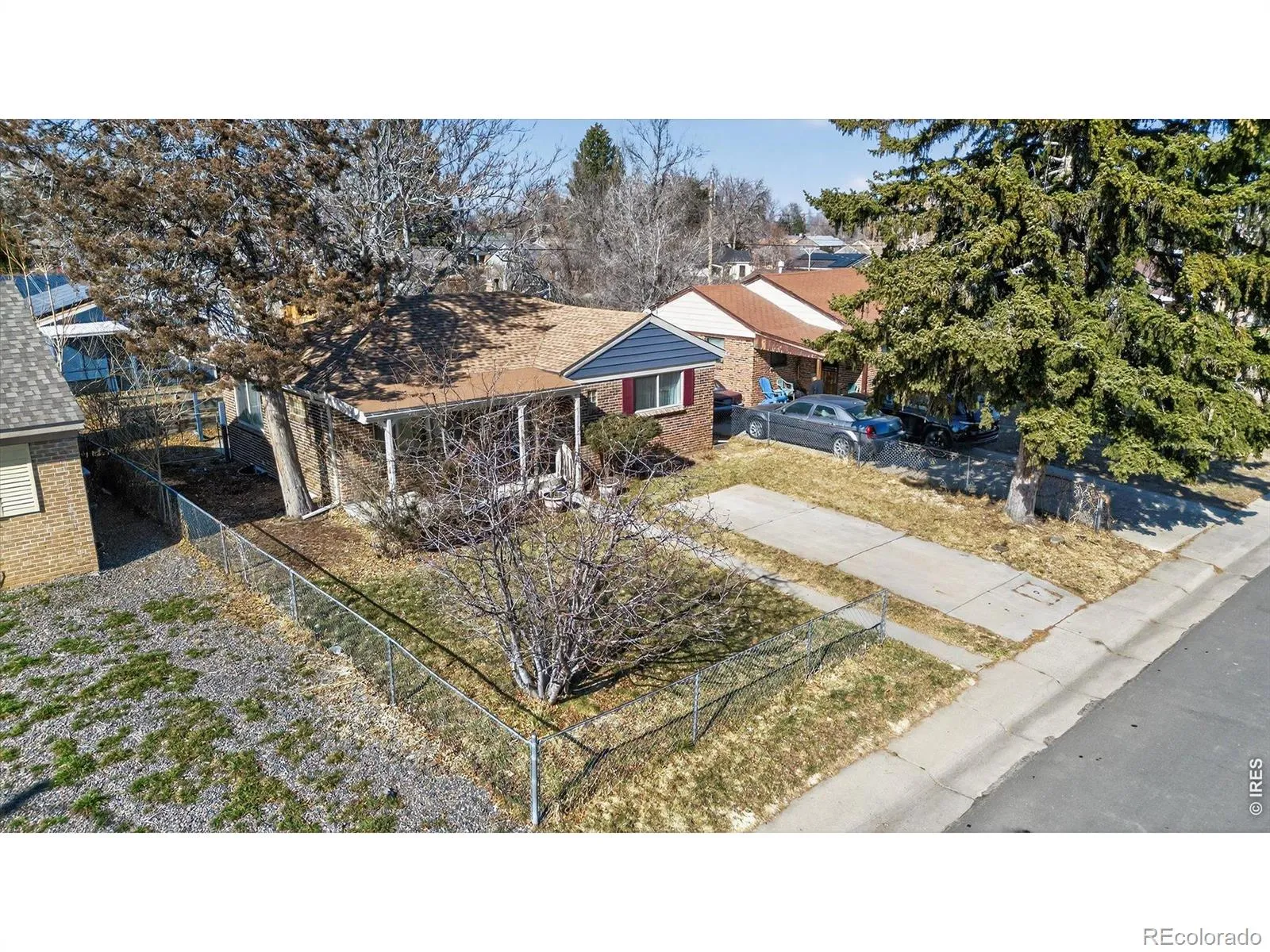 2675 Pontiac Street Denver CO 80207 MLS #RECIR1050562 04272026220828 1600 35