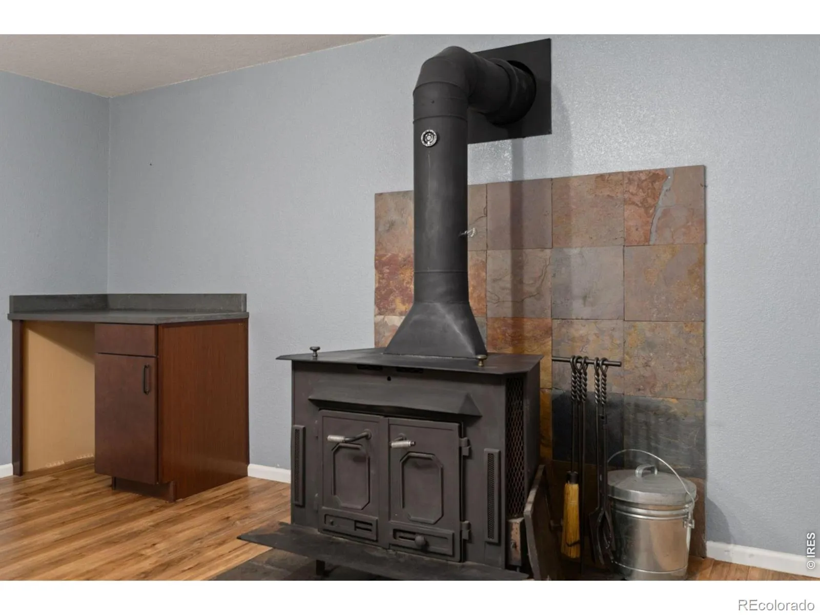 04122026182126 1600 16