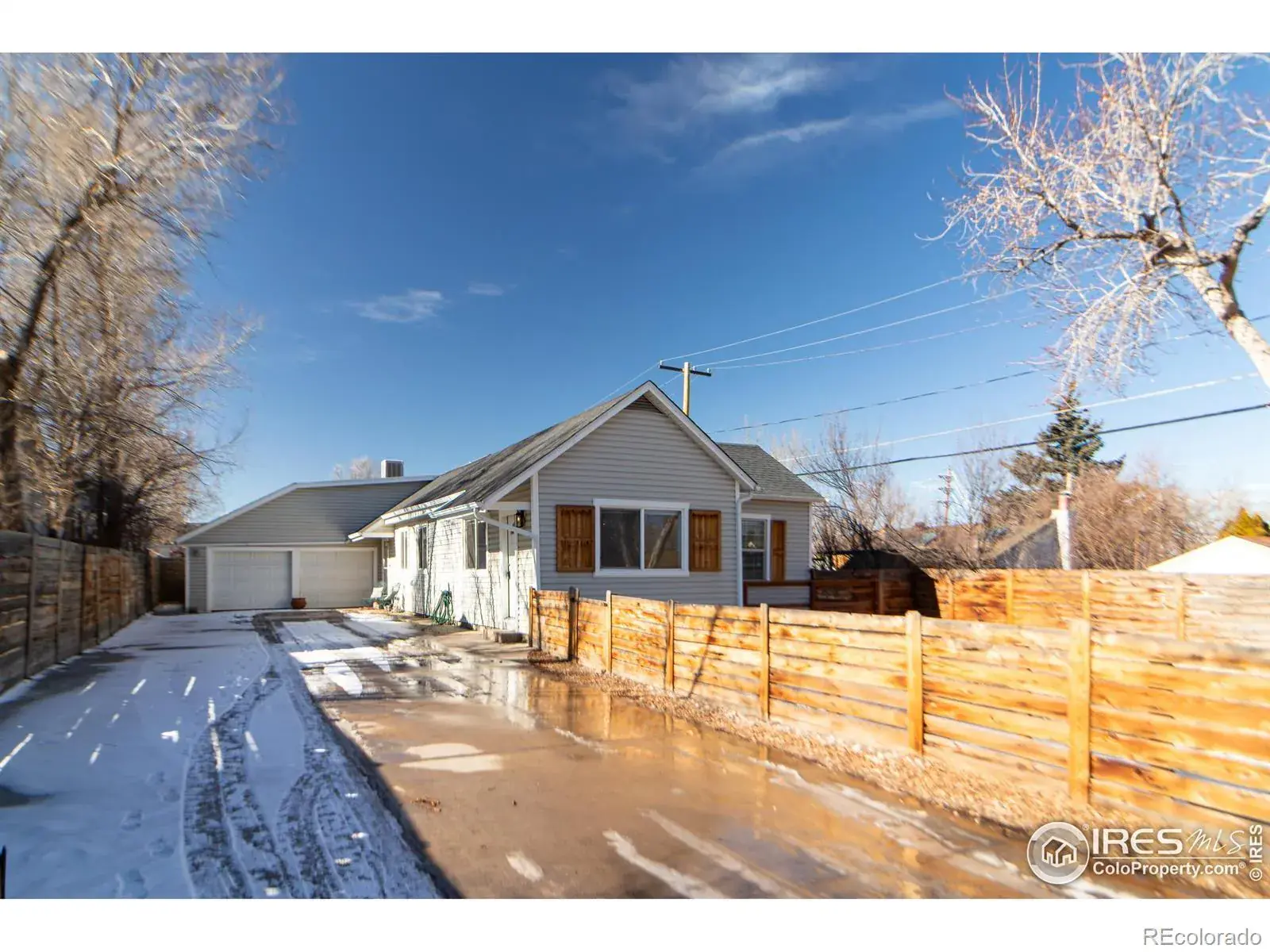 927 S Yates Street #A Denver CO 80219 MLS #RECIR1050666 02012026212234 1600 1