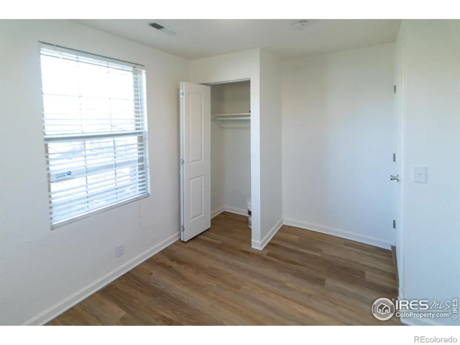 927 S Yates Street #A Denver CO 80219 MLS #RECIR1050666 02012026212234 1600 6