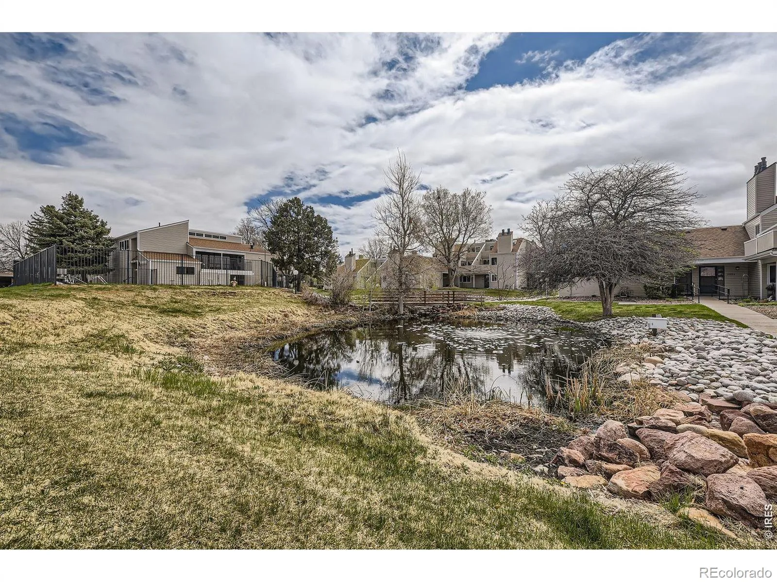 2469 S Xanadu Way #A Aurora CO 80014 | MLS #RECIR1050804 06182026160124 1600 29