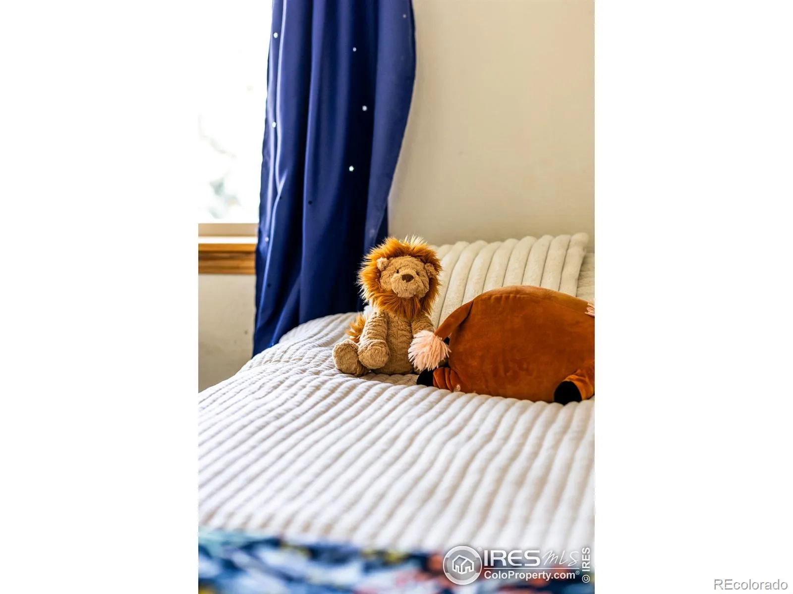 04162026212655 1600 22