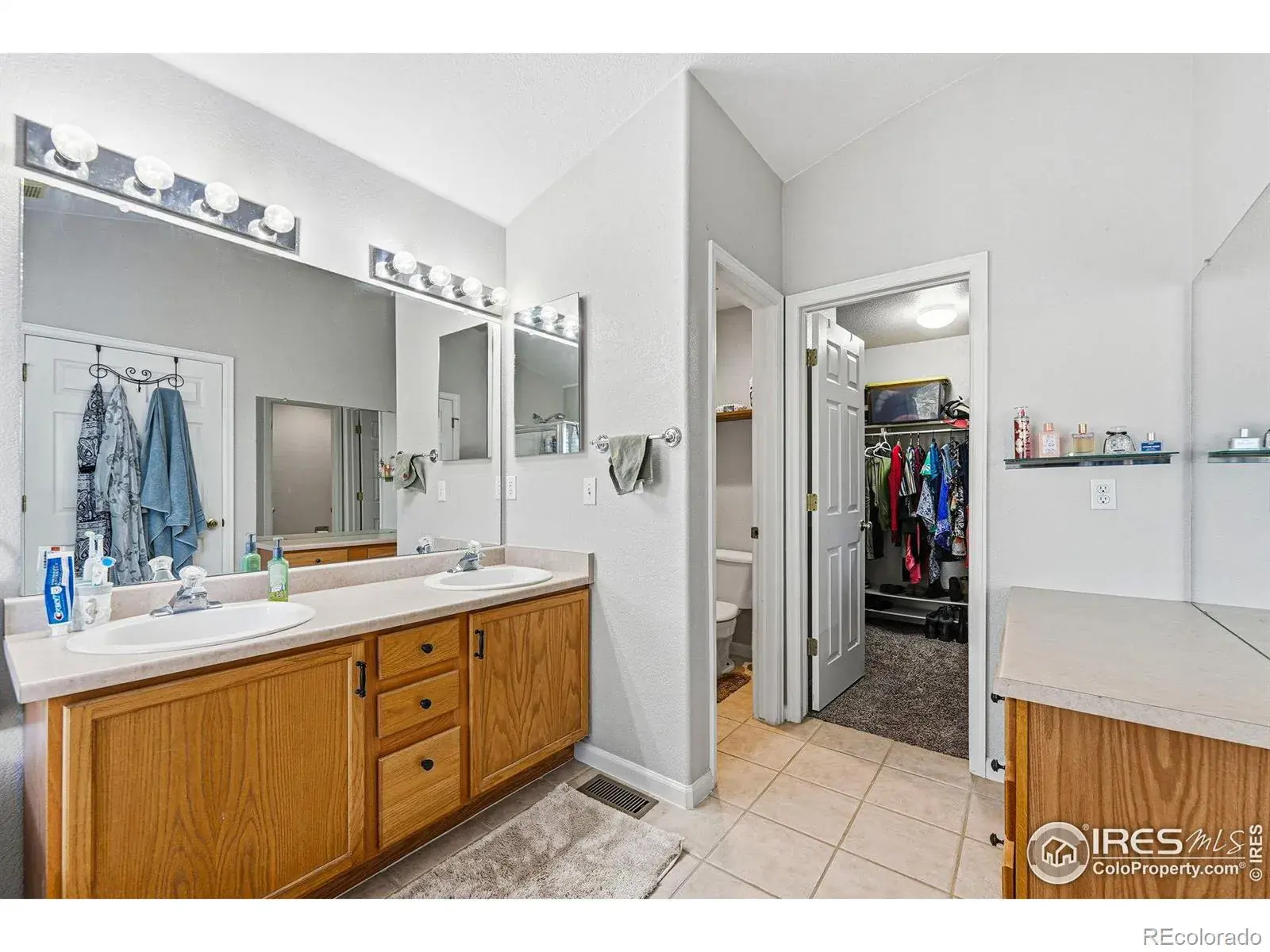 13831 E Stanford Place Aurora CO 80015 MLS #RECIR1050976 02052026221919 1600 20