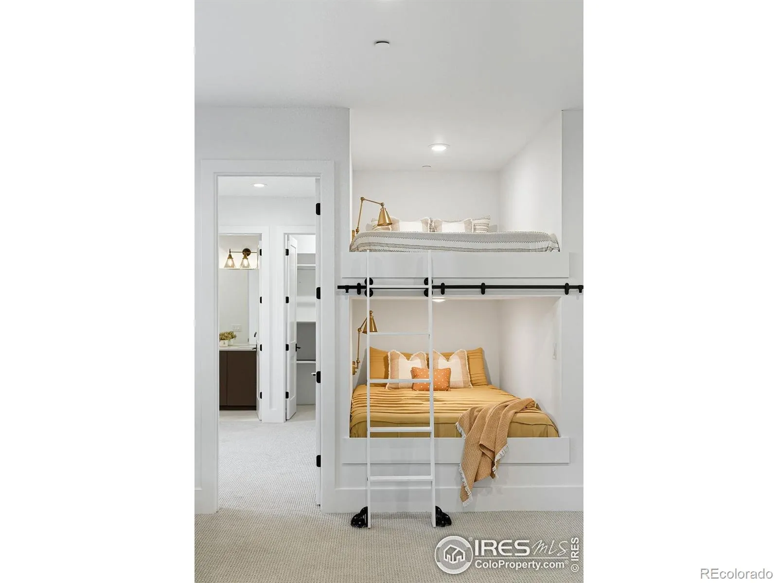10323 Mineral Road Longmont CO 80504 | MLS #RECIR1051039 05272026084514 1600 27