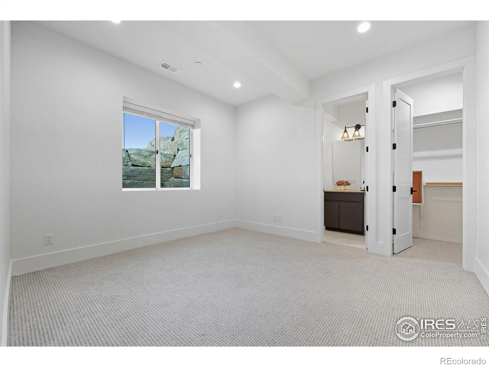 10323 Mineral Road Longmont CO 80504 | MLS #RECIR1051039 05272026084514 1600 32