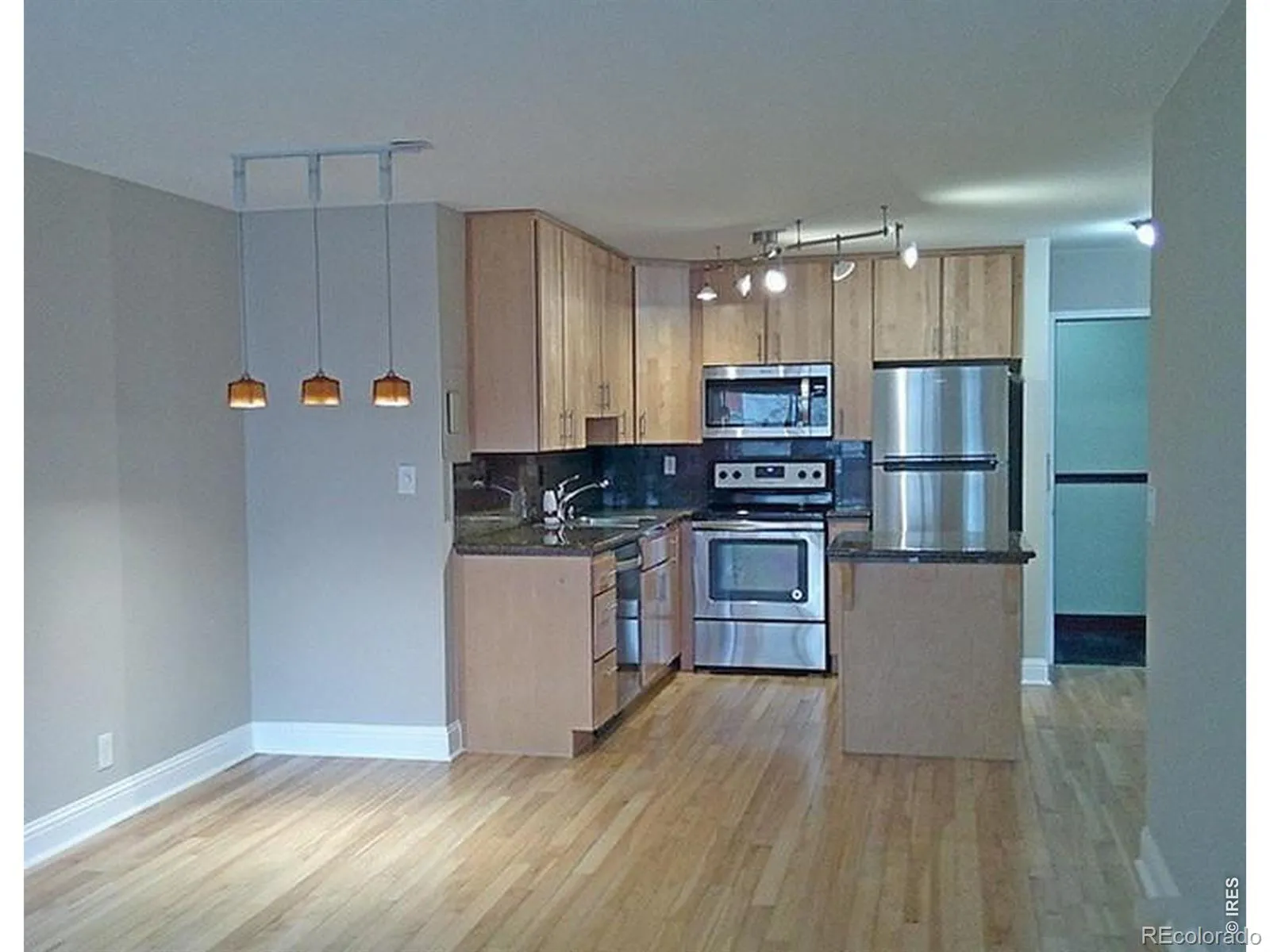1121 Albion Street #205 Denver CO 80220 MLS #RECIR1051083 05112026232506 1600 15