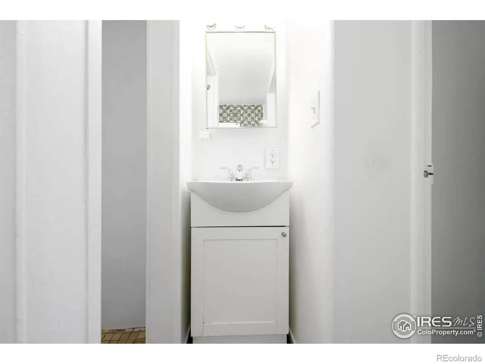 02092026000423 1600 25