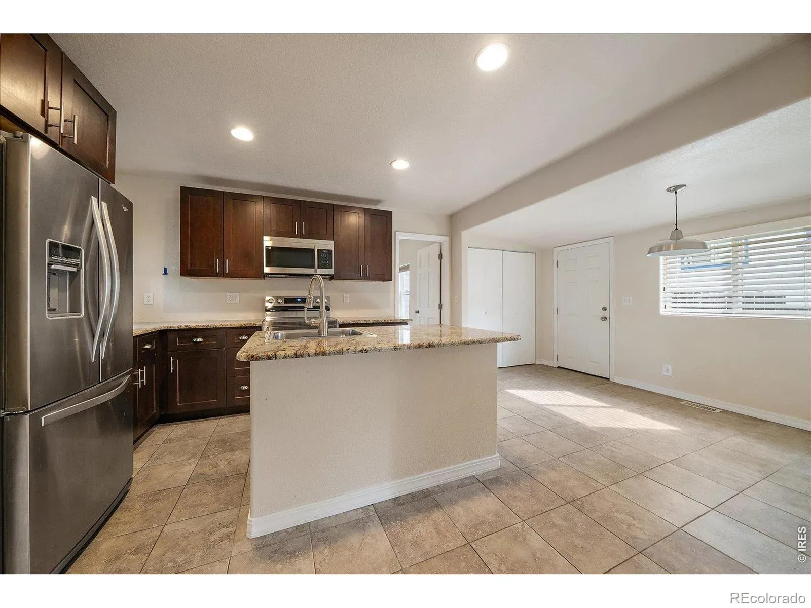 03102026002127 1600 6