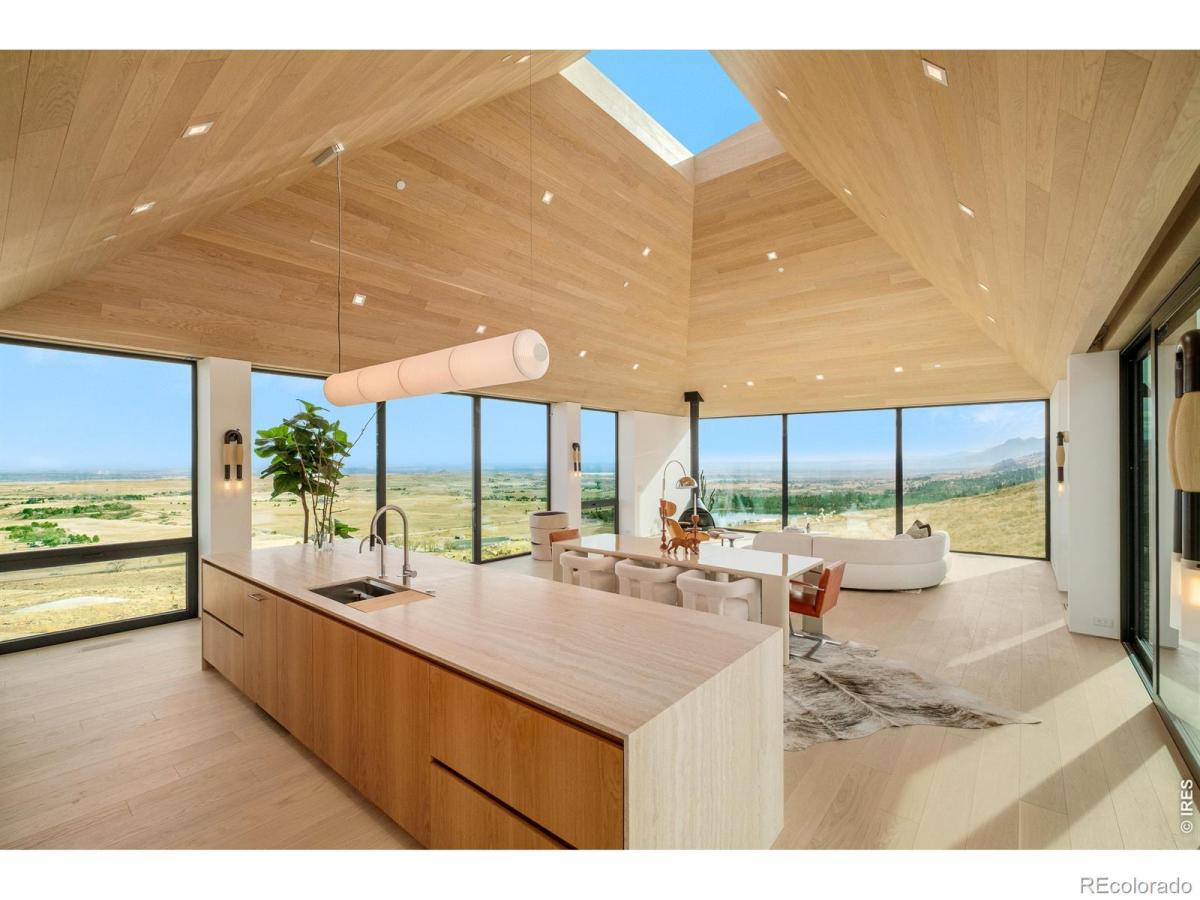 MLS #RECIR1051864 image #0